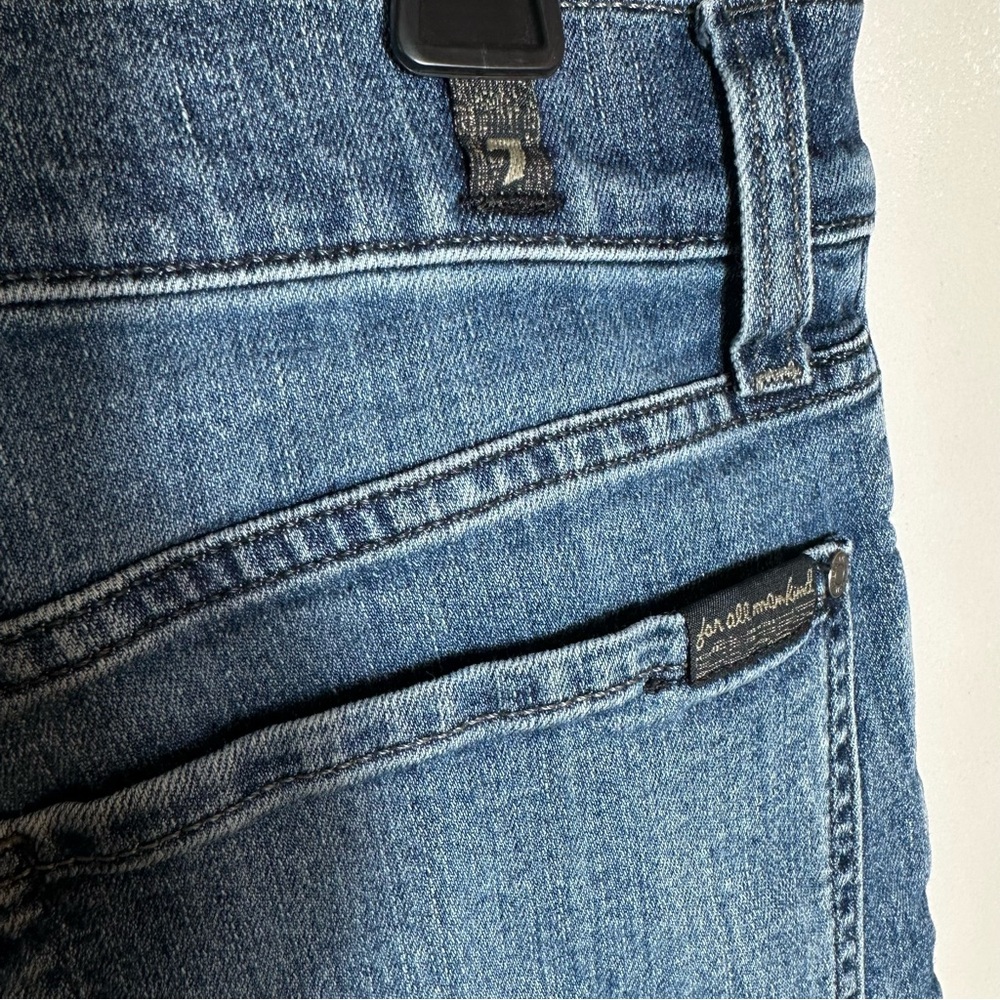 7 For All Mankind Light Blue Slim Straight Jeans - Picture 10 of 13